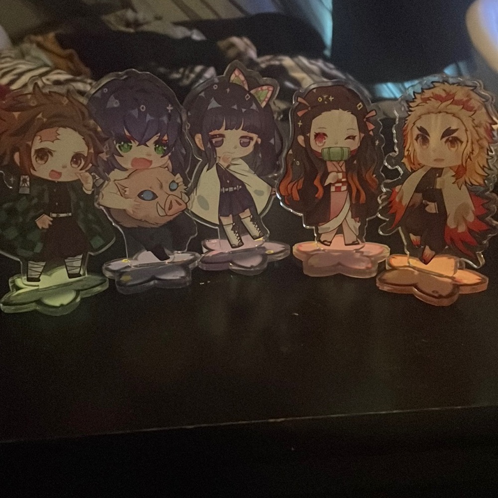Bundle of 5 Demon Slayer Figures